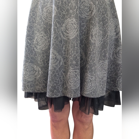 Free People Gray Floral Lace Fit & Flare Mini Dress with Beaded Neckline Size S - Picture 4 of 8